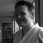 Peter Jakobsen, klubbens cheftræner, 5. Dan aikido, 3. Dan Iaido.